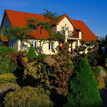 Siedlisko Kierzkowo Bed & Breakfast