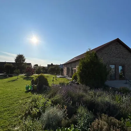 Siedlisko Kierzkowo 住宿加早餐酒店 Kierzkowo (Wejherowo)