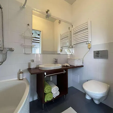 Siedlisko Kierzkowo Bed & Breakfast 3*