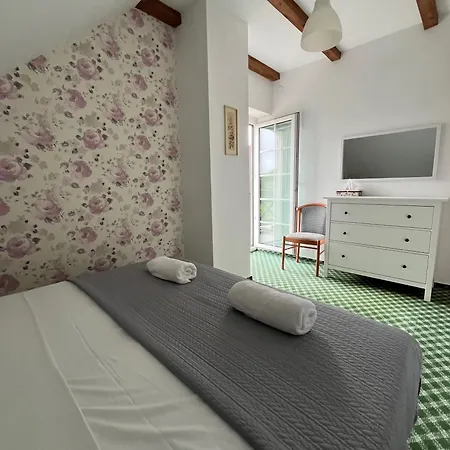 Siedlisko Kierzkowo Bed & Breakfast