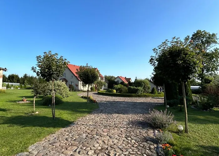 Siedlisko Kierzkowo فندق مبيت وإفطار 3*